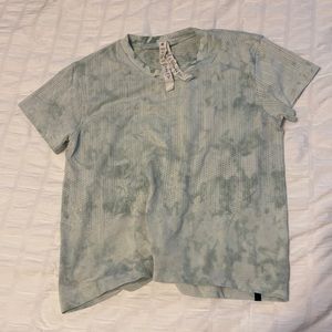 Lululemon tie dye print cropped t shirt
